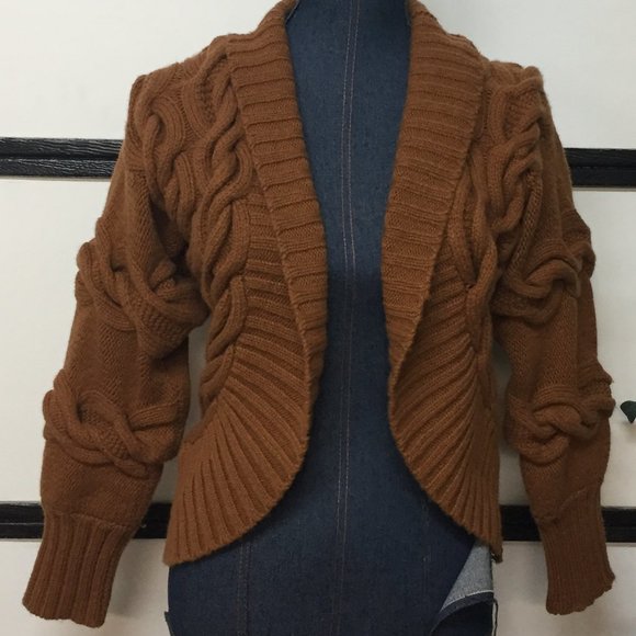 Neiman Marcus Cashmere Sweater Cardigan Size M Dark Tan color - Picture 1 of 3